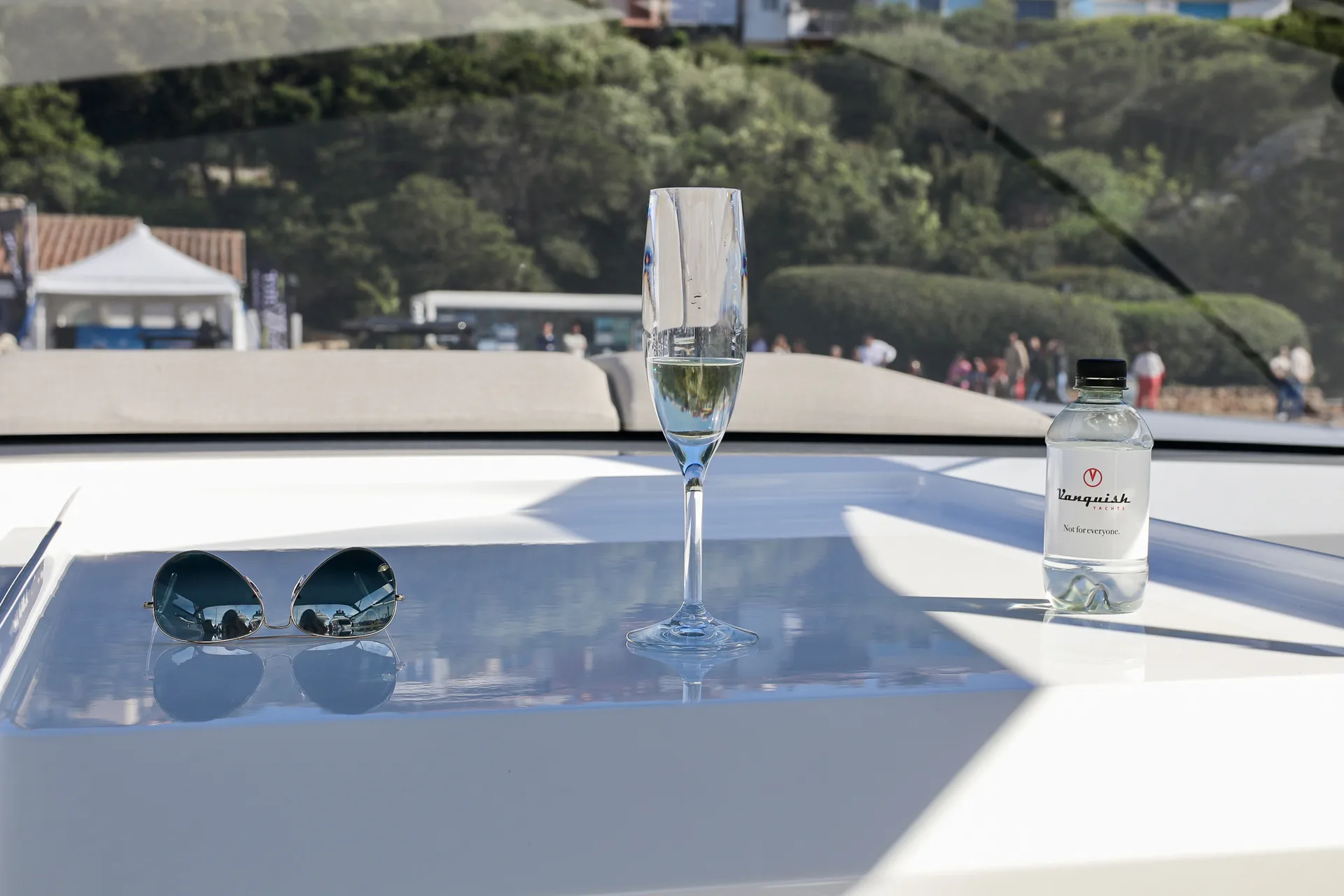 Tagliere di pecorino sardo con filo di miele locale